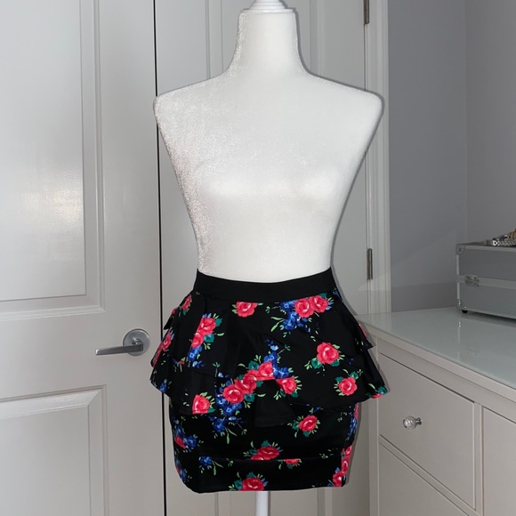 Material Girl Dresses & Skirts - Floral Peplum Mini Skirt
